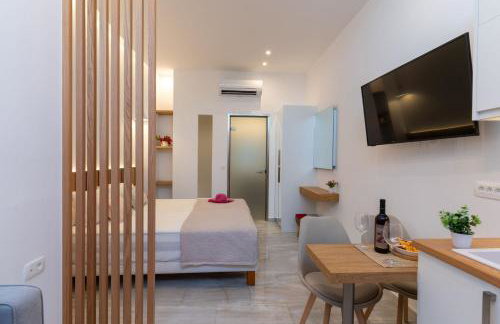 Epsilon Studios - 100m from the beach, by ZanteWize - Photo 17