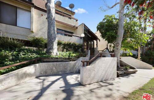 2 Bed Apartment with Private Terrace Near SoFi - Foto 17