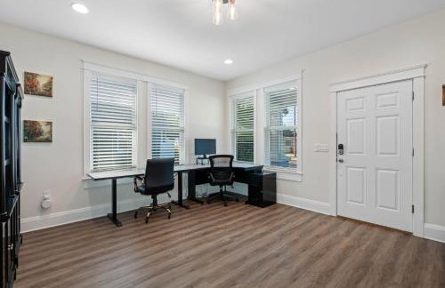 Luxury Stay Heated Pool and Hot Tub Fenced Yard - Foto 33