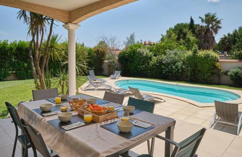 Superbe Villa récente, climatisée, piscine, 10 mn des plages et zones commerciales - Foto 7