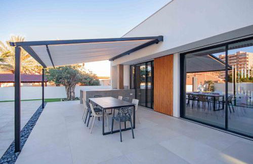 Inmovecos Villa Gawy 2 de Lujo con piscina privada - Foto 17