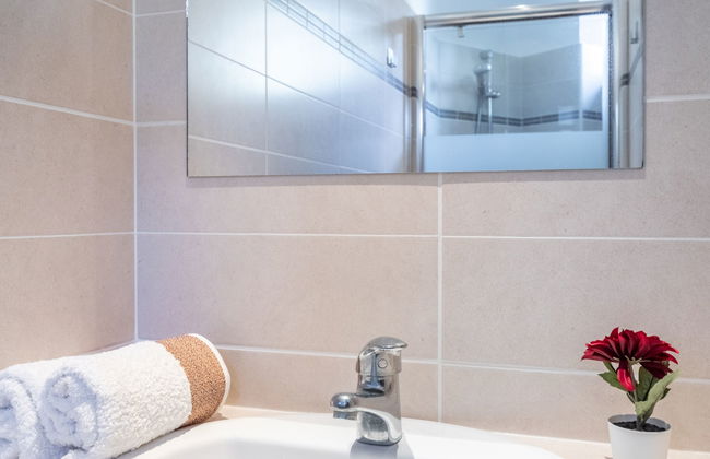 6 bedroom House in Caden with private pool and garden - Photo 30