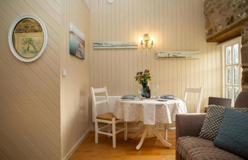 Little Rogeston Cottage Nolton Haven - Photo 10