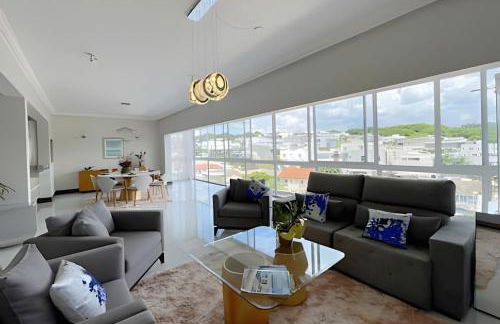 Mansão com Piscina | Conforto e Exclusividade - Foto 2