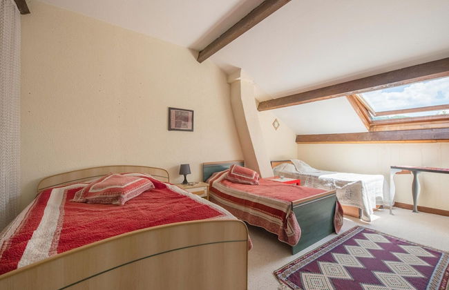 Inviting Holiday Home in Miremont With Garden - Foto 6