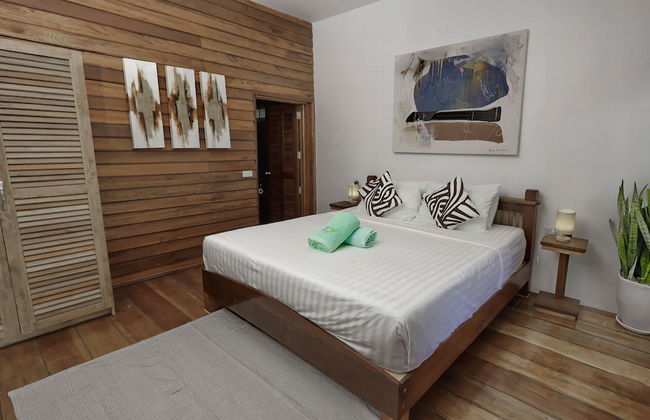 Joy Beach Villas - Photo 41