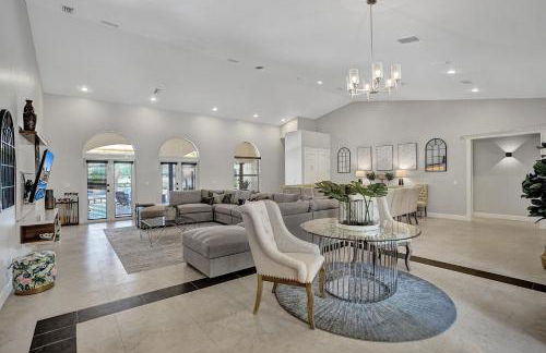 8-BR with Pool & Mini-golf & Soccer - Foto 31