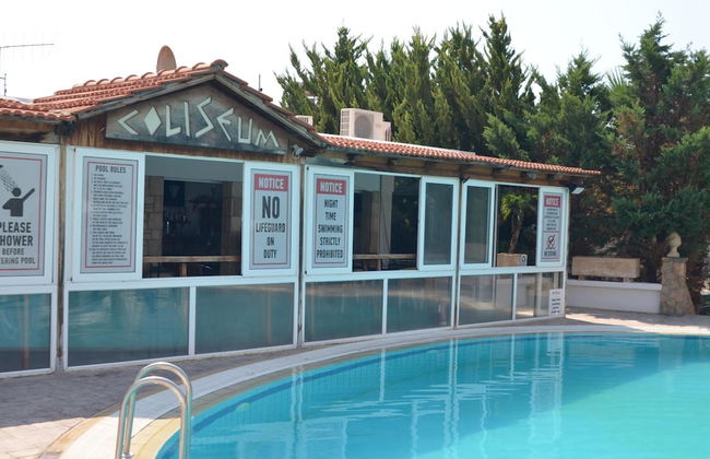 Coliseum Studios & Apartments - Foto 15