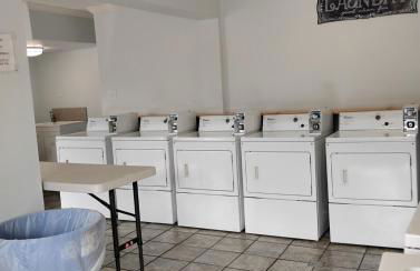 Gated 2 Double Bed Studio with Full Kitchen 116 - Foto 12