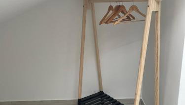 Apartments losinj sunset - Foto 5, furniture, wardrobe