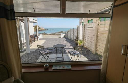 Min Y Traeth - Photo 24