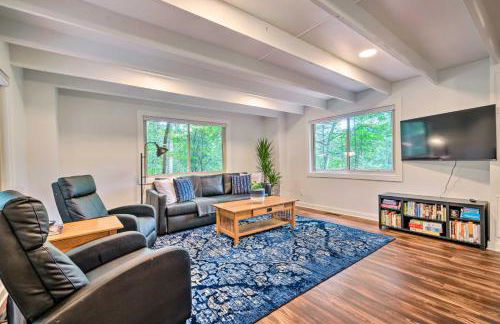 Private Hot Tub and Fire Pit Family Broadway Cabin - Foto 7