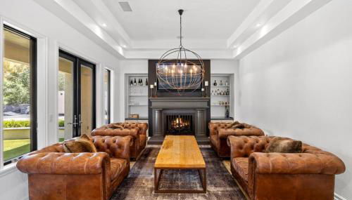 Private Gated 6BR Luxury Estate, Gym, Lake View - Foto 4