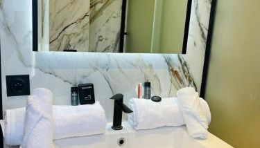 3 pièces en cœur de cannes - Photo 3