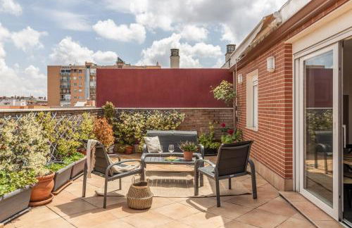 Clarac - 2 bedrooms and terrace in Azca - Photo 2