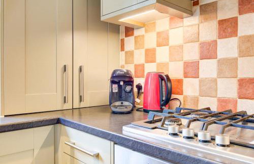 Spacious & Modern 2 Bed sleeps 5 in Walthamstow - Foto 5