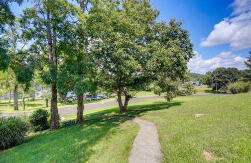 Lake Views and Private Dock Radford Retreat! - Foto 27