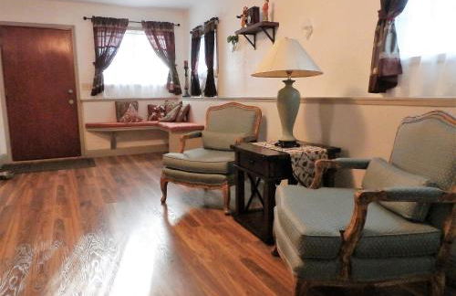 NEW CHARMING 2 BEDROOMS UNIT CLOSE TO EVERYTHING - Foto 30