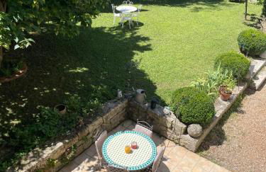 Appartement avec accès piscine et jardin dans hôtel particulier - Foto 3