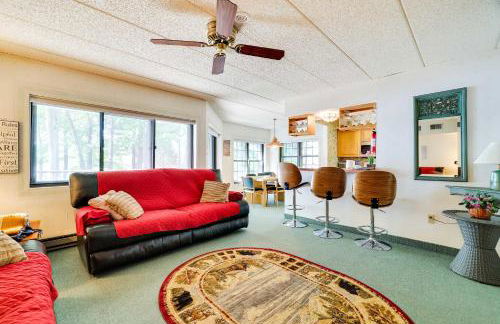 1 Mi to Big Boulder Lakefront Unit with Pool Access - Foto 9