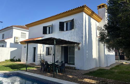 Gran Chalet a 13 min de Sevilla - Photo 2