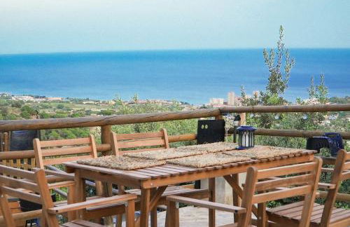 AAA View Private Terrace Outdoor Heated Hot Tub Family Fun - Photo 29