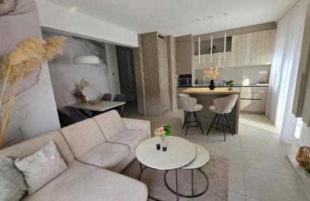 Penthouse Sanchi-Bossa Residence Zagreb with parking - Photo 2