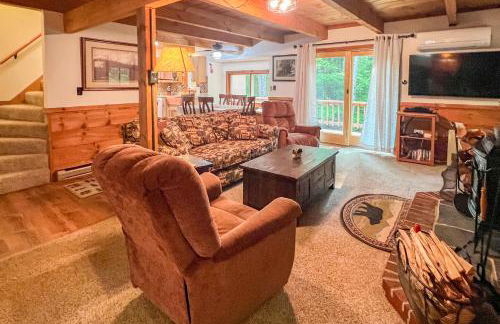 Cozy New Hampshire Retreat Near Attitash Mountain! - Photo 3