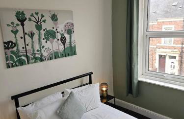 Rectory5 - 5 bedroom 7 beds Parking Perfect for Contractors - Foto 9