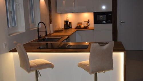 Casa Linda, luxuriöse Ferienwohnung im Grünen - Foto 4, stove