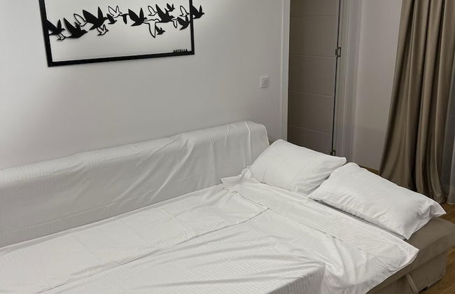 Corner Penthouse Apartment in the Centar of Skopje - Photo 3