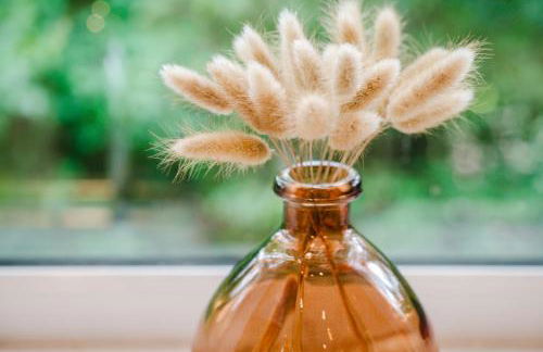 Bright 4BR Home with Garden with Free Parking and Sleeps up to 9 - Foto 16