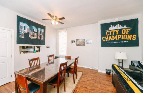 Pittsburgh's Sports Suite- FREE driveway Parking - Foto 17