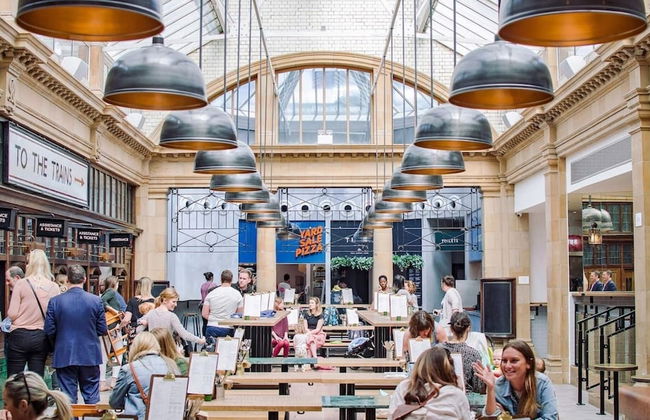 Fulham 2-bed Apt w/ South Terrace Near Tube - Photo 23