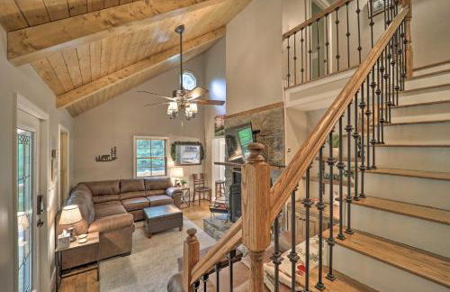 10 Mi to Sugar Mountain! Cabin with Lake Access - Foto 22