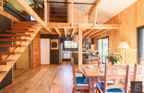 Gastes, Charmant chalet en bois avec Jacuzzi 6 pers - Foto 8