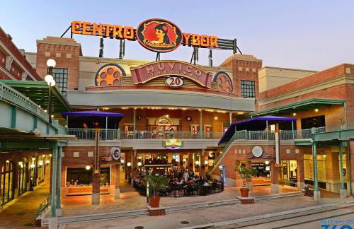 Tampa Ybor Bungalow - Foto 22