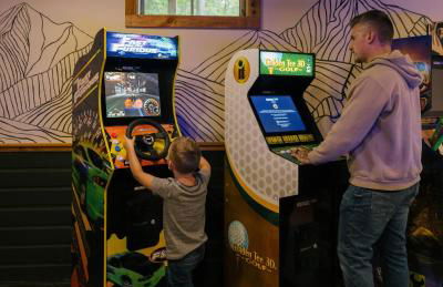 Family Retreat Sauna Hot Tub Games Peloton - Photo 26