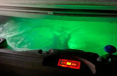 COACHMAN COTTAGE OUTSIDE HOT TUB - Foto 14