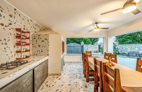 Stunning Home In Rastane Gornje - Foto 25