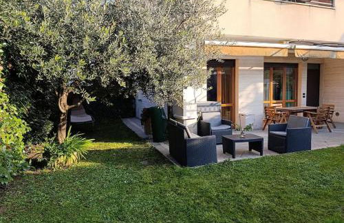 Bilocale con giardino vicino Milano e Monza, Pet-Friendly - Foto 1