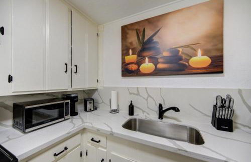 Spacious 5 Bed Home with Massage Chair and Futsball Table - Foto 7