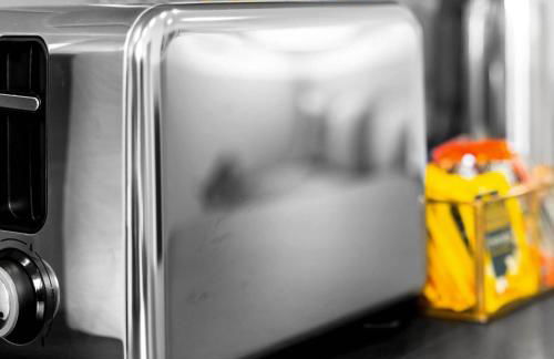 Stylish Apartment - High Speed Internet & Free Netflix - Near City Centre - 2MR - Foto 29