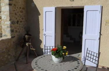 Lou Marcelou - Apartment Two - Foto 3