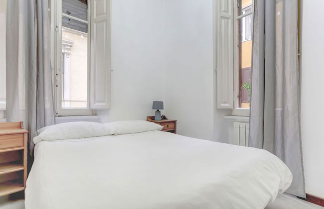 Charming Colosseum - Photo 2