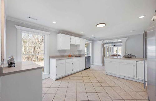 Sleeps 29 Pool Tiki Bar Gym Hot Tub Dogs Welcome - Foto 21