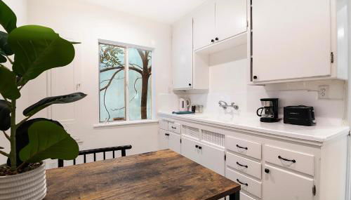 Bright Second-Floor Studio Near Beverly Hills - Foto 2