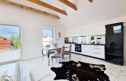 P6 White Line 55 - Foto 1