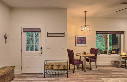 7 Mi to Dtwn Asheville Apartment with Patio - Foto 10