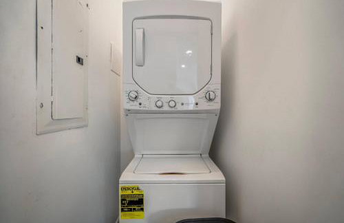 Comfy Studio With Private Parking Near Tx Med Ctr - Foto 7